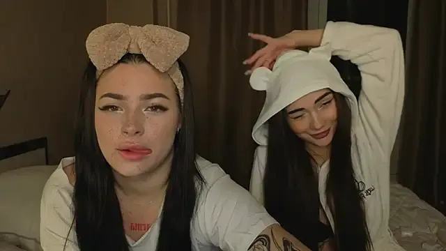 ChelseaBlondeUK – webcam model profile photo Image 17