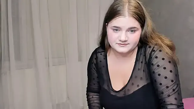 SusyBlair – webcam model profile photo Image 6