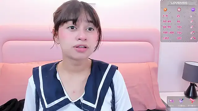 AureliyXXX – webcam model profile photo Image 17