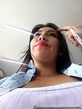 Loli_Belle – webcam model profile photo Image 15