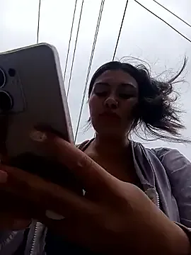 Loli_Belle – webcam model profile photo Image 3