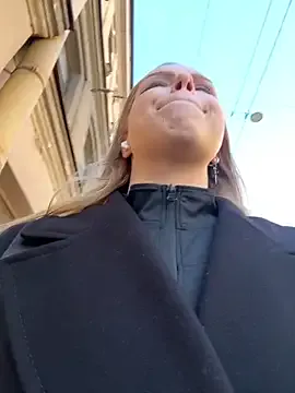 ChelseaBlondeUK – webcam model profile photo Image 19