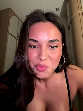 Loli_Belle – webcam model profile photo Image 16