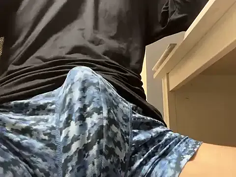 BlondeScarlettx – webcam model profile photo Image 7