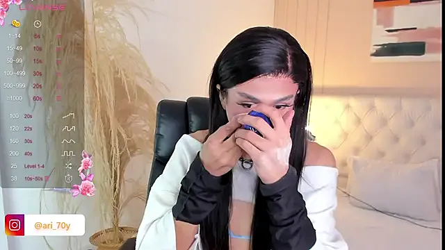 KaylinJan – webcam model profile photo Image 11