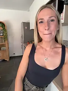 lissazmark2 – webcam model profile photo Image 10