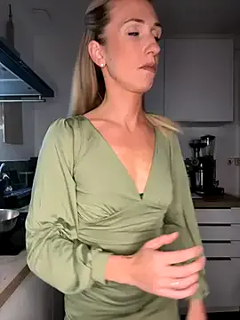 lissazmark2 – webcam model profile photo Image 17