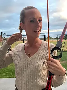 lissazmark2 – webcam model profile photo Image 2