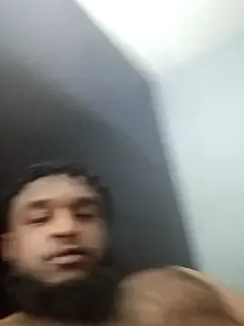 BlondeHott – webcam model profile photo Image 6