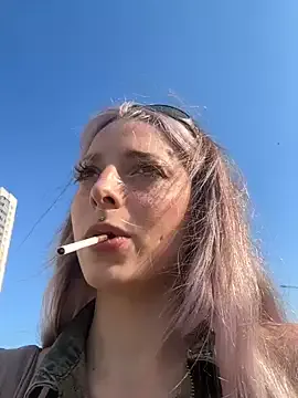 xxxharmonyyy – webcam model profile photo Image 10