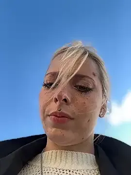 xxxharmonyyy – webcam model profile photo Image 14