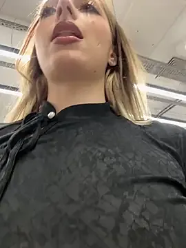 xxxharmonyyy – webcam model profile photo Image 19