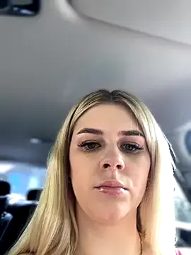 SusyBlair – webcam model profile photo Image 7