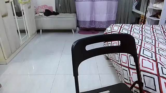 OlgaMiss – webcam model profile photo Image 2