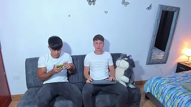 BlondeScarlettx – webcam model profile photo Image 13