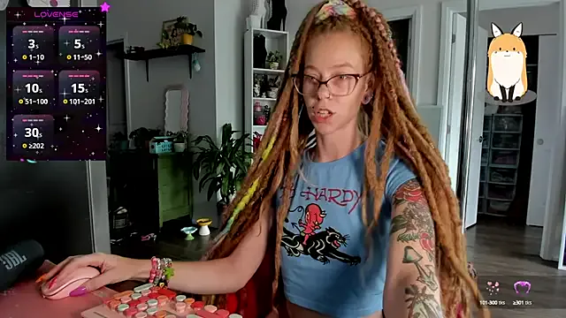 BlondeScarlettx – webcam model profile photo Image 10