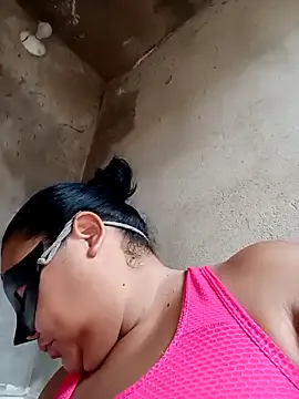 SusyBlair – webcam model profile photo Image 12