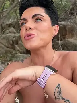 JessieBlonde – webcam model profile photo Image 7