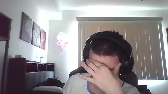 xdreamangel – webcam model profile photo Image 3