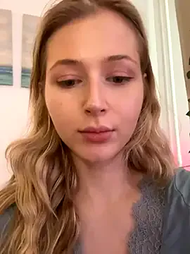 MarilynRainbow – webcam model profile photo Image 13