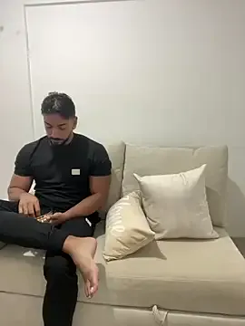 farianaall – webcam model profile photo Image 6