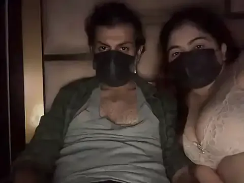 LizzieGreyX – webcam model profile photo Image 2