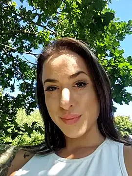 PleasureWeCouple – webcam model profile photo Image 12