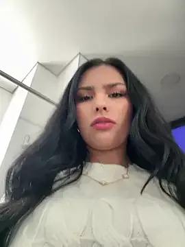 MarilynRainbow – webcam model profile photo Image 11