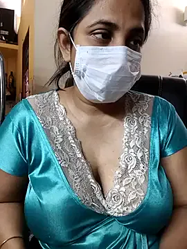 BlondeHott – webcam model profile photo Image 14