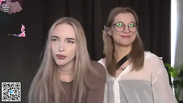 MainPleasure – webcam model profile photo Image 14