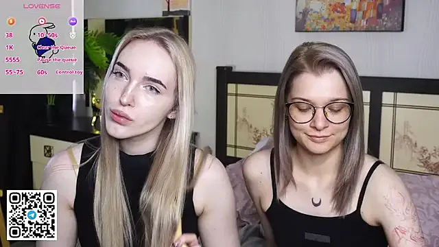 MainPleasure – webcam model profile photo Image 5