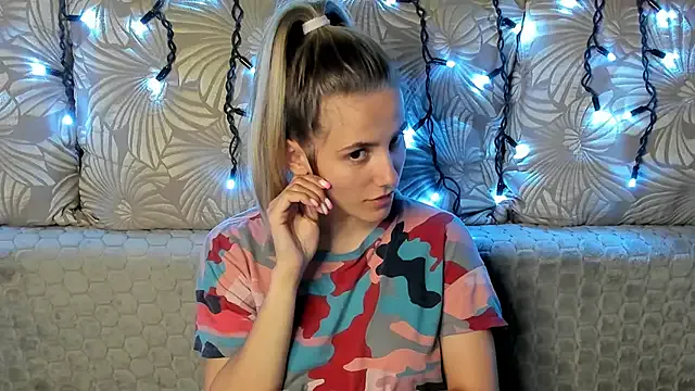 JaimeFoxy – webcam model profile photo Image 14