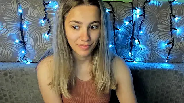 JaimeFoxy – webcam model profile photo Image 9