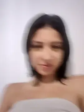 Loli_Belle – webcam model profile photo Image 3