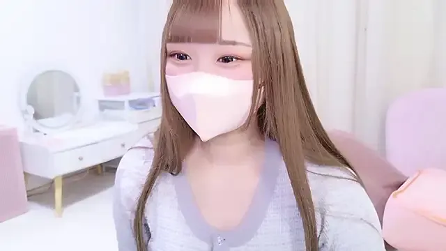 LoraDevine – webcam model profile photo Image 17