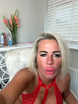 BohoPrincessUK – webcam model profile photo Image 18