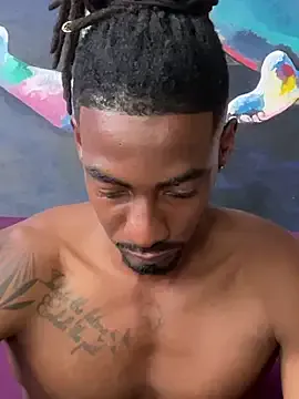 BlondeHott – webcam model profile photo Image 15