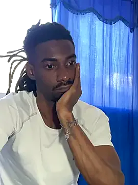 BlondeHott – webcam model profile photo Image 17