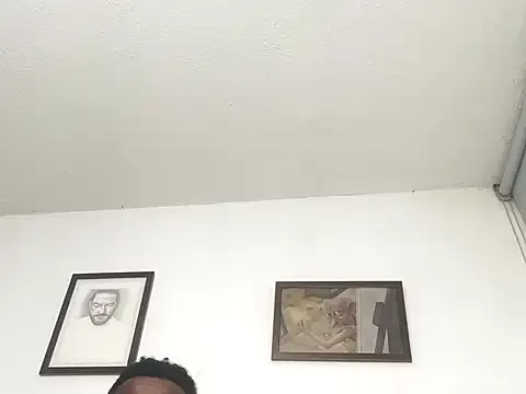 BlondeHott – webcam model profile photo Image 4