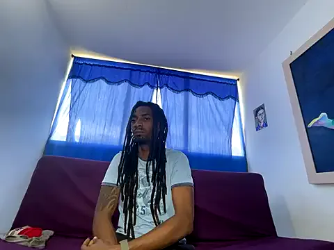 BlondeHott – webcam model profile photo Image 9