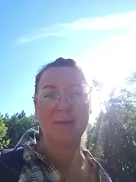 BlondeHott – webcam model profile photo Image 7