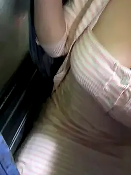 farianachocolatecrememia – webcam model profile photo Image 9