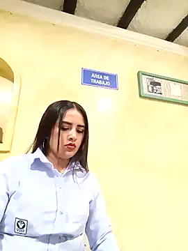 Couple-SQUIRT – webcam model profile photo Image 7