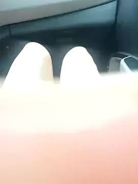 British_EmJess – webcam model profile photo Image 8