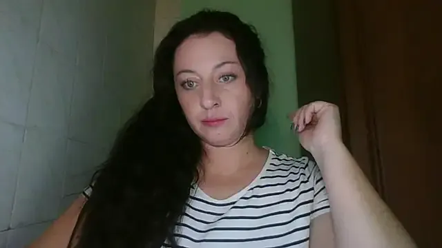 Hator – webcam model profile photo Image 3