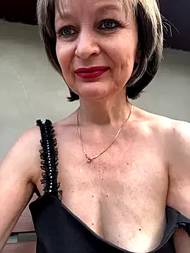 Loli_Belle – webcam model profile photo Image 17