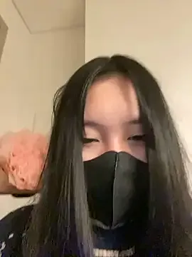 DmiLay – webcam model profile photo Image 15