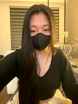 DmiLay – webcam model profile photo Image 9