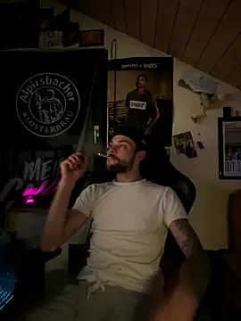 BlondeScarlettx – webcam model profile photo Image 12