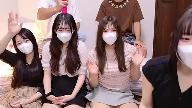 MistressLouUK – webcam model profile photo Image 12